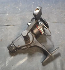 Vintage Mitchell 1120 G Graphite Black Spinning Reel #0316353