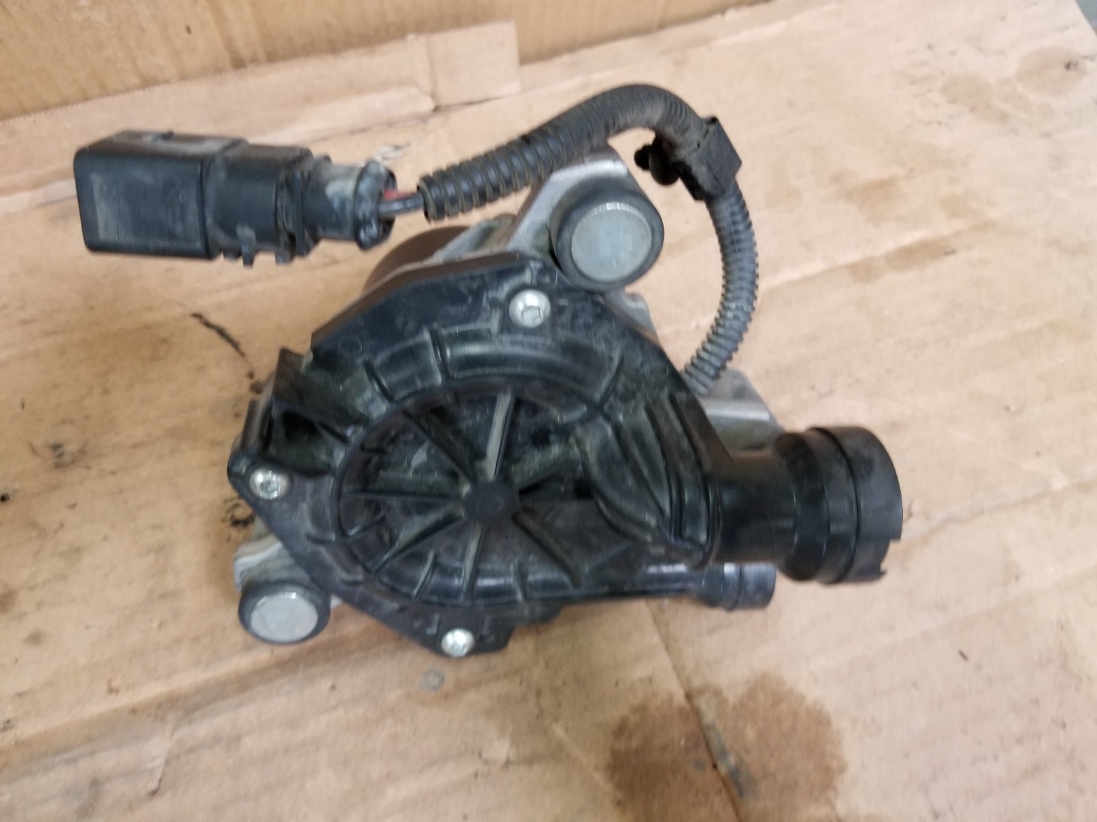 20122014 VOLKSWAGEN GTI MK6 SECONDARY AIR INJECTION SMOG PUMP ASSEMBLY