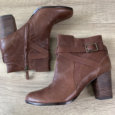 Cole Haan Grand Os Brown Ankle Booties Sz 7.5 SB-G | eBay display picture 2