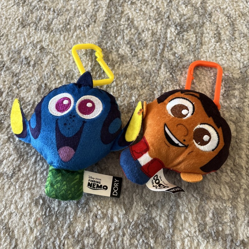 Disney Finding Nemo Dory & Coco Miguel Keychains