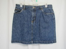 Old Navy Jean Skirt Size 10 Blue Denim Short Flat Front Five Pocket Zipper