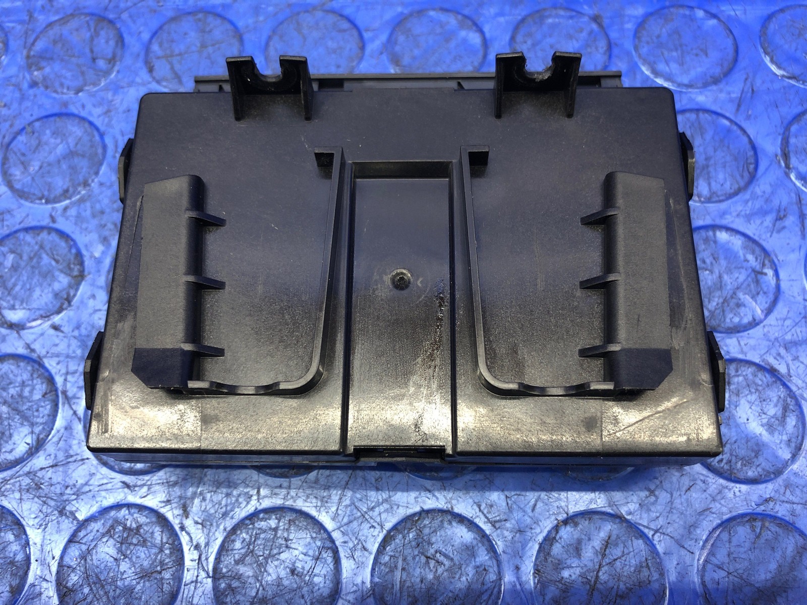 2014 2015 2016 2017 2018 2019 2020 Bmw I8 HVAC CLIMATE CONTROL MODULE 6819983