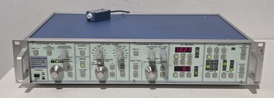 Axon Instruments GeneClamp 500 Voltage & Patch-Clamp Amplifier with Headstage