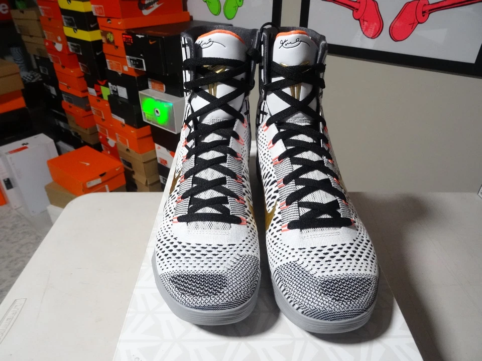 NEW DS - Nike Kobe IX 9 Elite Gold Fundamentals SZ 10 MENS 630847-100 Dead Stock - Image 3 of 4