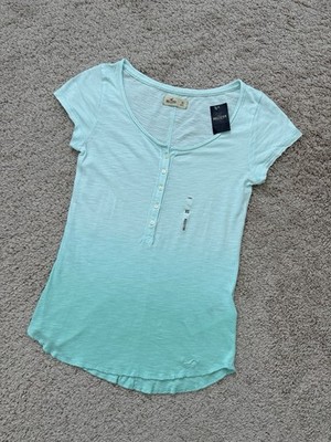 NWT Y2K Hollister Women s SS Henley T-Shirt Graphic Tee Mint Green Size XS