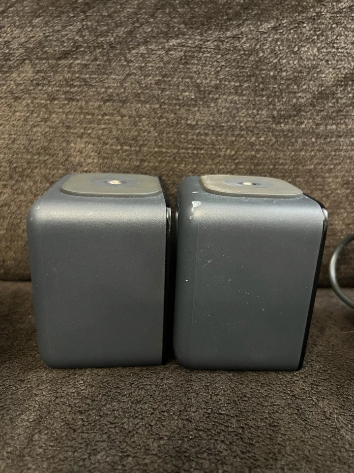 HTC VIVE SteamVR 2 1.0 Base Stations  + Power Adapters - TESTED & WORKING - Image 2 of 4