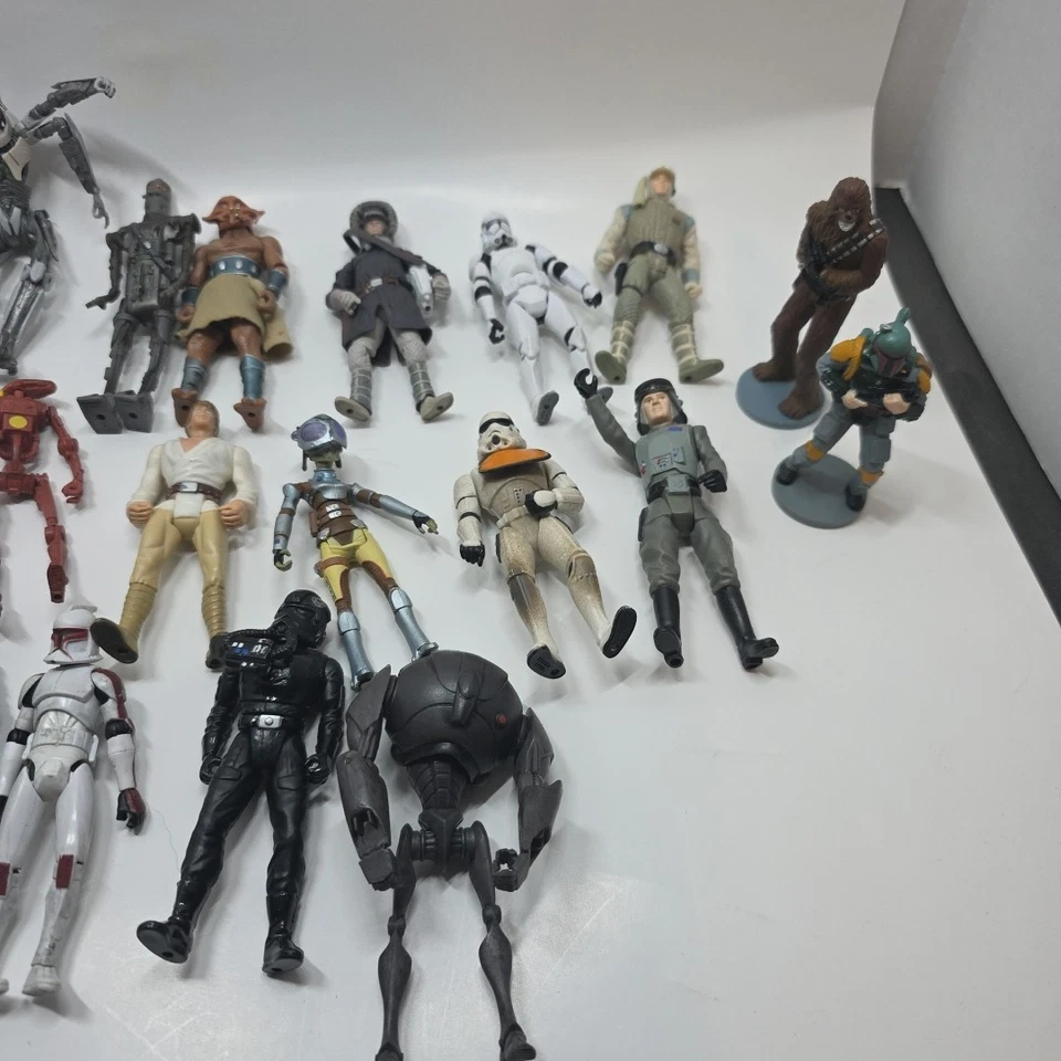 Star Wars Vintage Action Figures Lot of 25 - Image 4 of 4