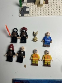 LEGO Avatar: The Last Airbender: Air Temple (3828) With Extra