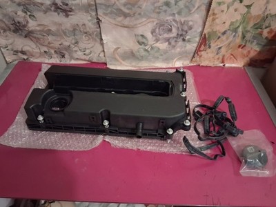 Engine Valve Cover 55564395 with Screw & Gasket For Chevrolet Sonic Cruze 1.8L
