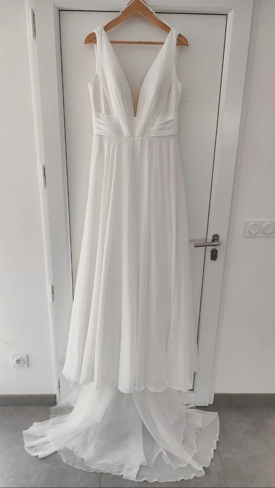 NEUVE - Robe de mariée marque Pronovias modèle Asmara taille française 42 - Photo 2/4