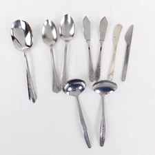 Flatware Stainless 8 Asst Serving Pieces 4 Spoons 2 Gravy 2 Serving  4 Cheese