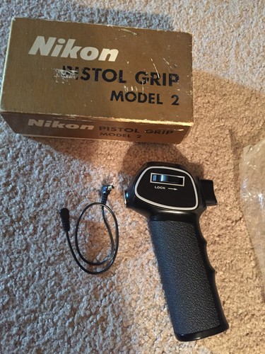Nikon model 2, Camera Pistol Grip 1/4” Top Lock,bottom Support With box and cord - Picture 3 of 4