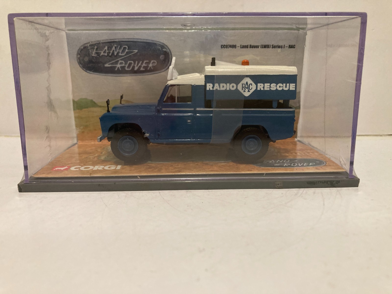 Corgi CC07403 Land Rover RAC Radio Rescue 1/43 Scale boxed free post