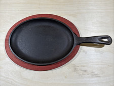 LODGE Cast Iron OS Seasoned Fajita Pan & Wood Base, Skillet LFSR3, Made In USA