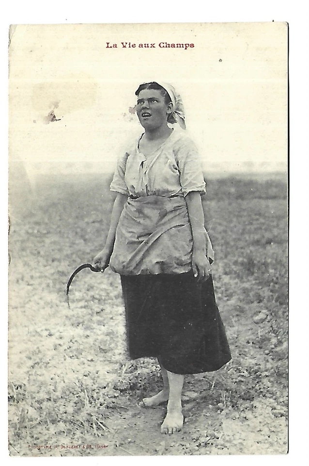 AGRICULTURE UNE PAYSANNE - Photo 1/1