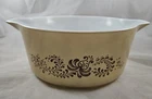 Vintage PYREX Homestead Round Casserole Baking Dish #475B 2.5 QT Tan