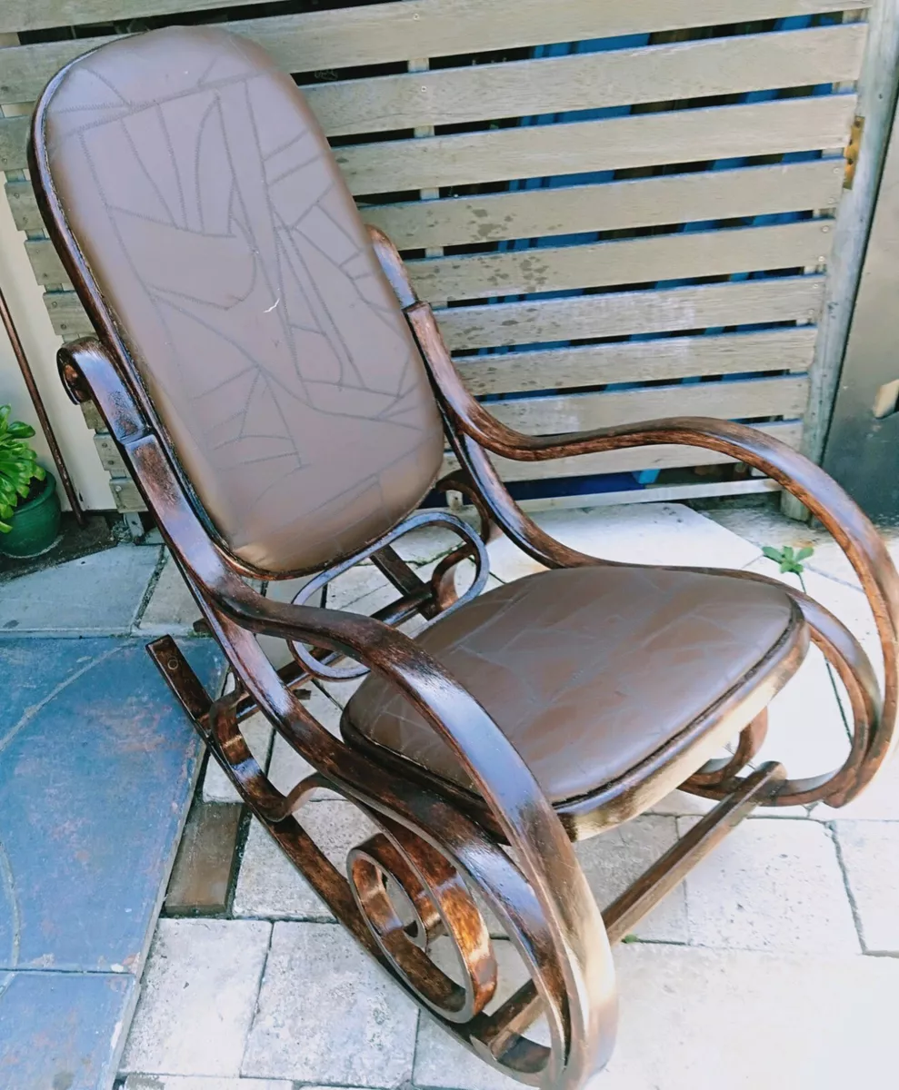 Original 1970s Vintage Rocking Chair by LUIGI CRASSEVIG in Italy