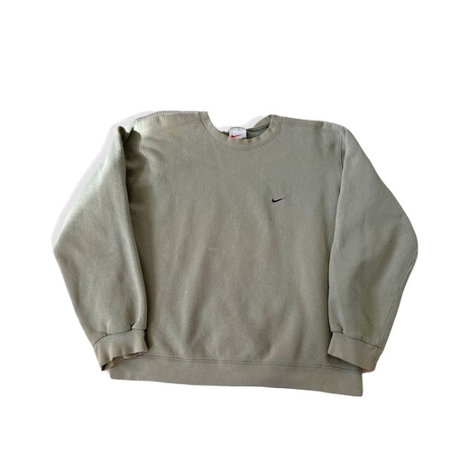 sage green nike sweatshirt vintage