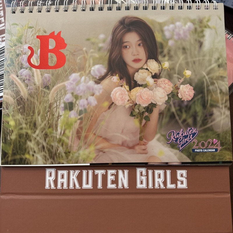2024 CPBL Rakuten Girls 儷軒 Blair Cheerleader Calendar 樂天女孩  Rakuten Monkeys