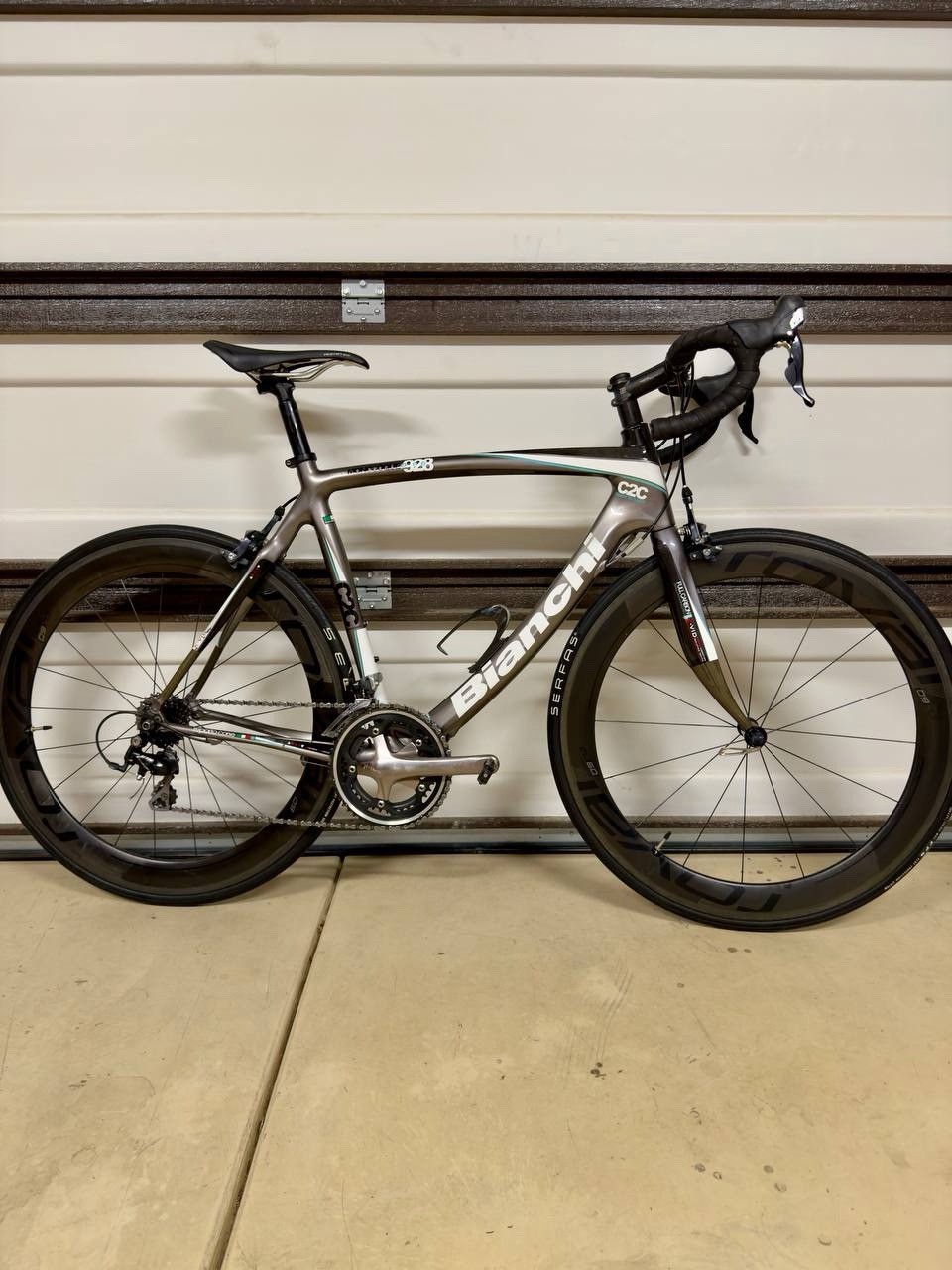 Bianchi 928 Carbon C2C – Shimano 105 – Roval Carbon Wheels