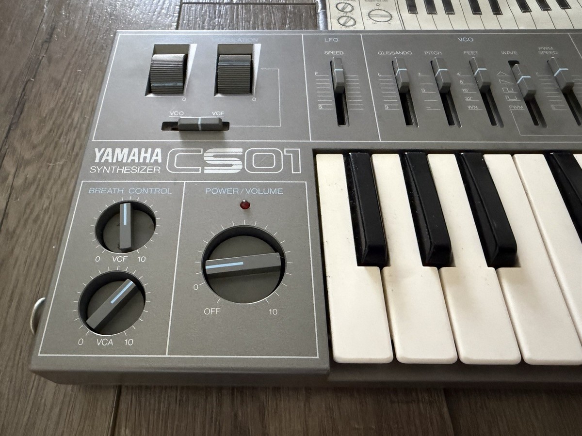 Yamaha CS-01 CS01 Mobile Analog Synthesizer Keyboard (For Parts or