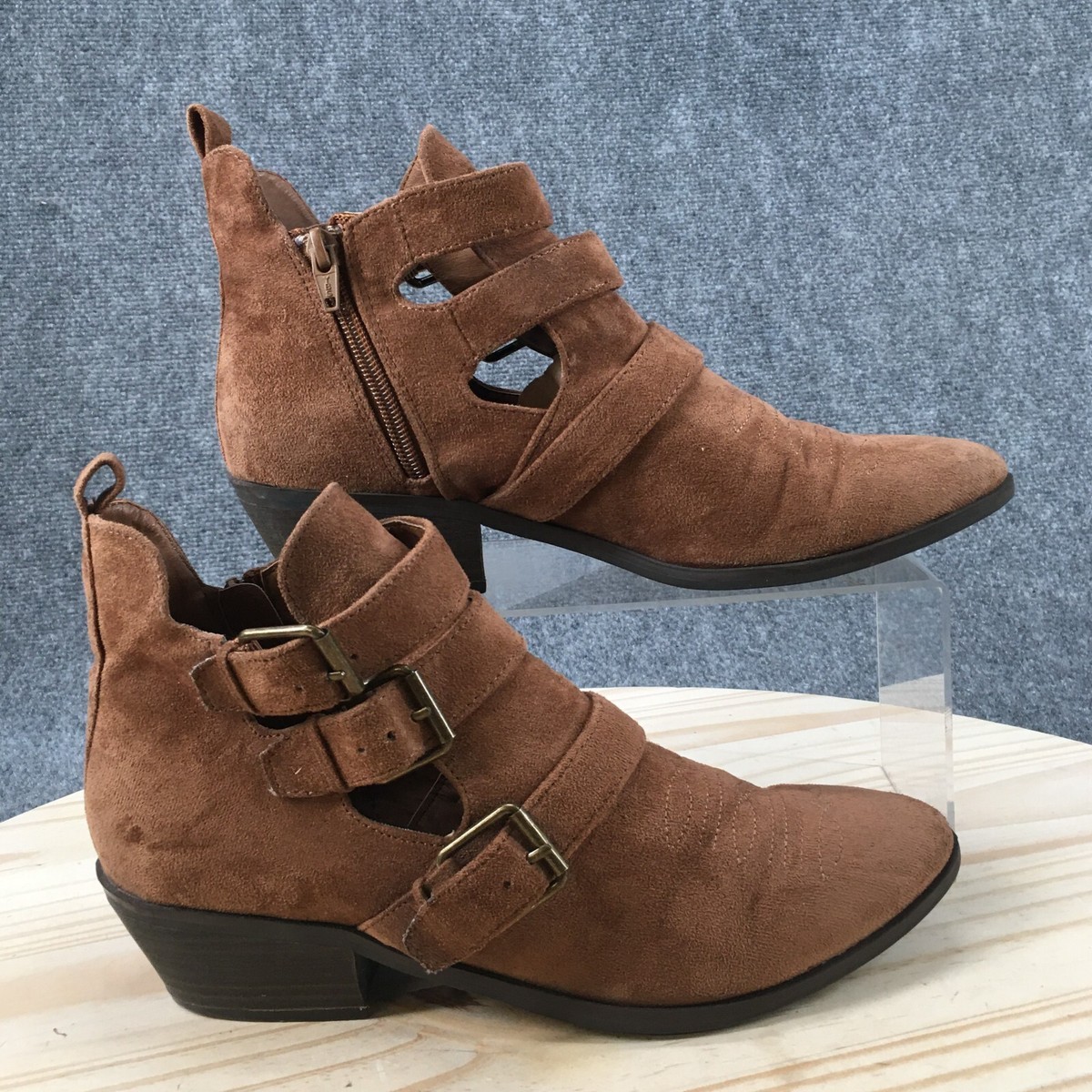 Universal Thread Boots Womens Ankle Bootie Brown Suede Side Zip Triple  Buckle