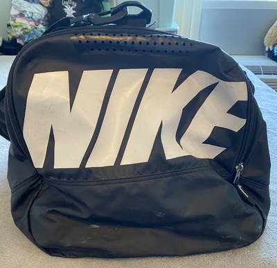 big nike duffel bag