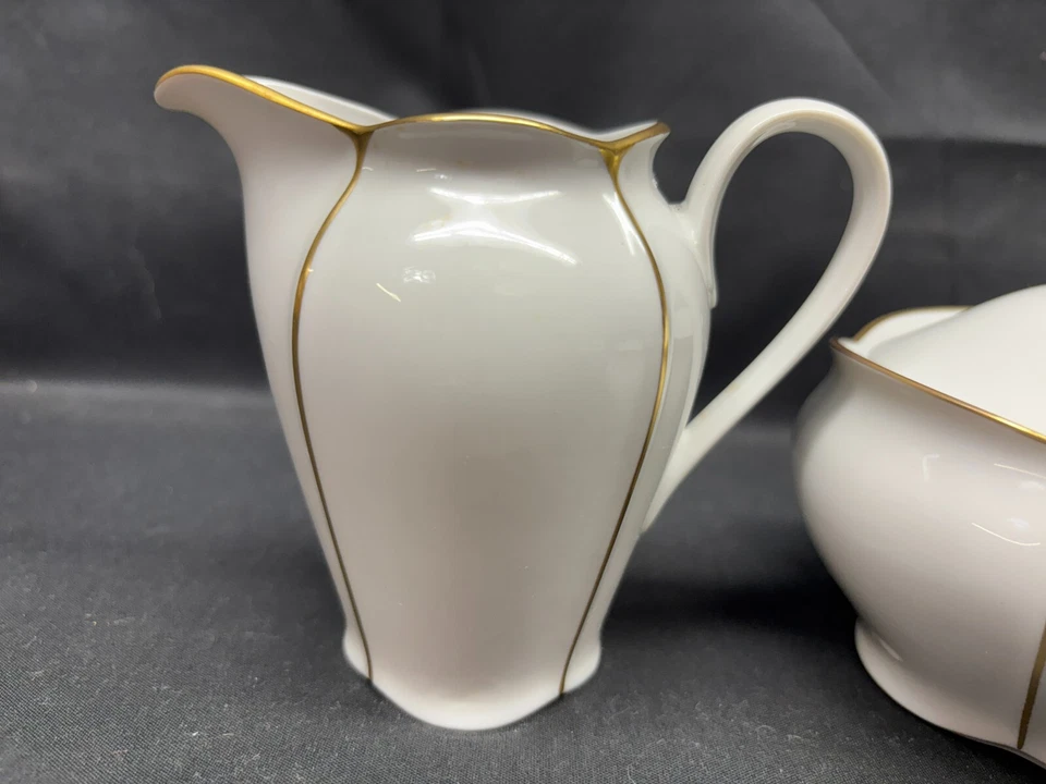 Tirschenreuth "WHITE / GOLD" Bavaria ~ Creamer & Sugar Bowl w/Lid - Image 2 of 4