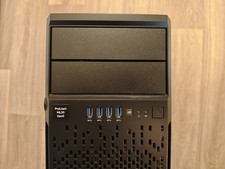 HPE ProLiant ML30 Gen9 Xeon E3-1220 v6 / 8GB / 2x250GB SSD
