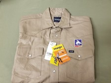 New Wrangler Pro Rodeo Cowboy Cut Snap Shirt.