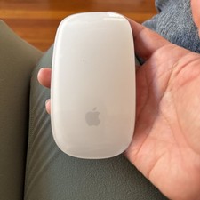 Apple Magic mouse A1657 White Lightning port Version 2