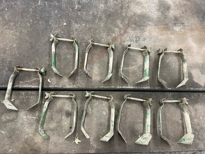 John Deere Mud Scrapers Model B Van Brunt Grain Drill, Double disc, K161M, Qty 1