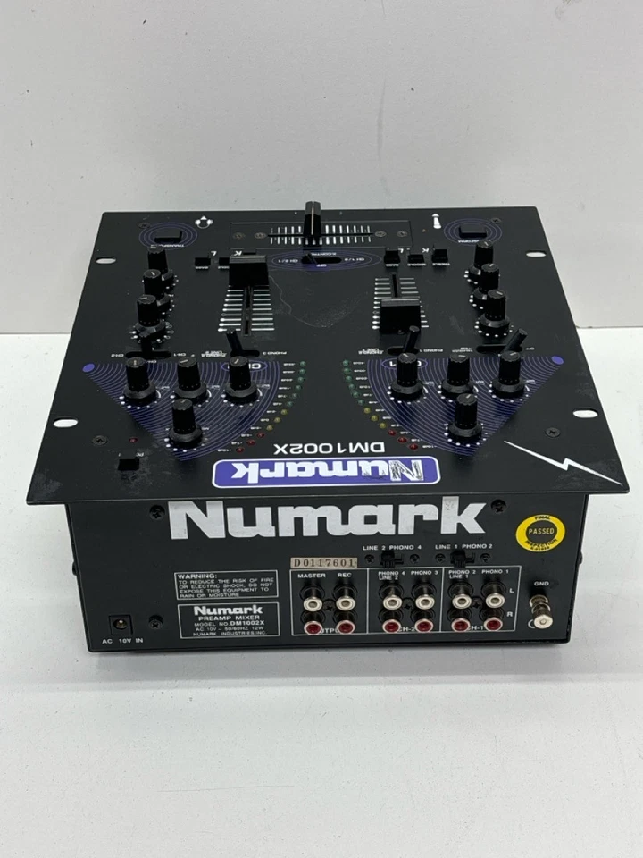 NUMARK ELECTRONICS DM-1002X (P08018508) Foto 3 de 3