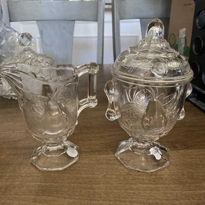 Vintage Jeannette Baltimore Pear Glass Sugar  & Creamer Set