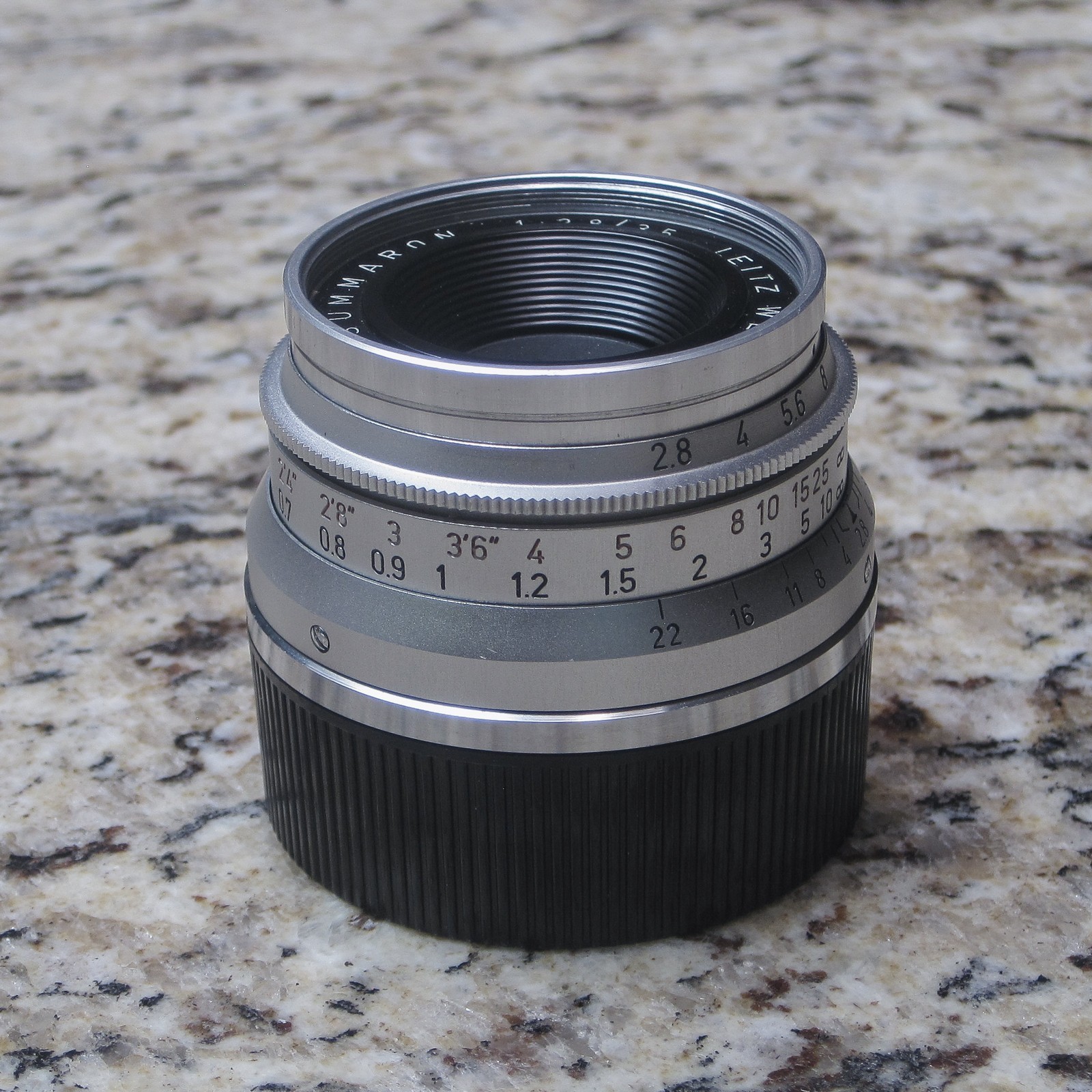Leitz Leica 35mm f2.8 Summaron M Lens