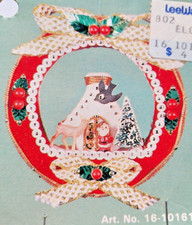 LeeWards HOLIDAY SCENE Deer Santa Cottage Sequin Bead Christmas Ornament Kit NOS