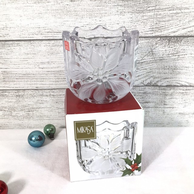 Mikasa Festive Poinsettia Votive Candle Holder Frosted Clear Crystal