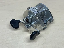 Vintage Shimano BANTAM 100 SG  100SG  Cast Control Baitcast Reel Japan Clean