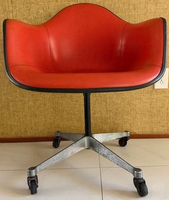 Vintage MCM Herman Miller Eames Fiberglass Chair Upholstered Mid Century Modern