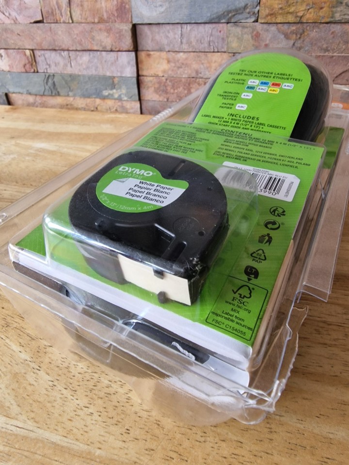 DYMO DYMO LetraTag LT-100H Labelprinter | Labelmaker met ABC-toetsenbord voor thuis en op kantoor (S0883990) - België DYMO DYMO LetraTag LT-100H Labelprinter | Labelmaker met ABC-toetsenbord voor thuis en op kantoor (S0883990) - België