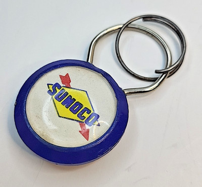 Vintage Blue Sunoco Gas Station Oil P&M Manchester NH Key Fob Emblem Keychain