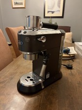 De'Longhi Dedica Style EC 685.BK Macchina da espresso a pompa - Nero