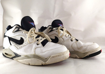 Nike Air Bound 2003 White Black 307391-102 Men s Size 12 Vintage RARE