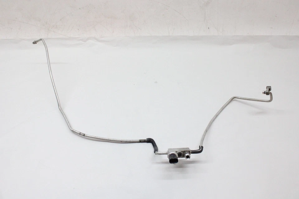 2014 TOYOTA PRIUS C AC AIR CONDITIONING SUCTION PIPE OEM 2012-2018 - Image 2 of 4
