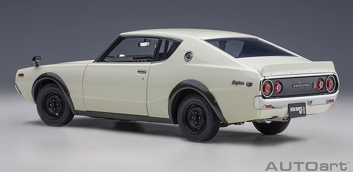 Autoart 1/18 Scale Nissan Skyline 2000 GT-R (KPGC110) - White