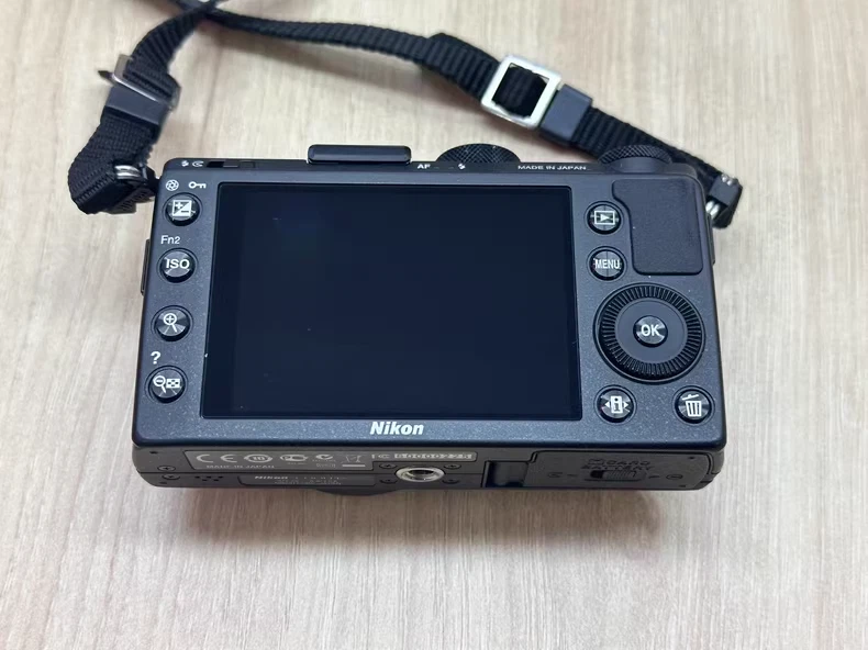 Nikon Coolpix A DX CMOS Image Sensor 16.2MP APS-C Digital Camera Black - Image 2 of 4