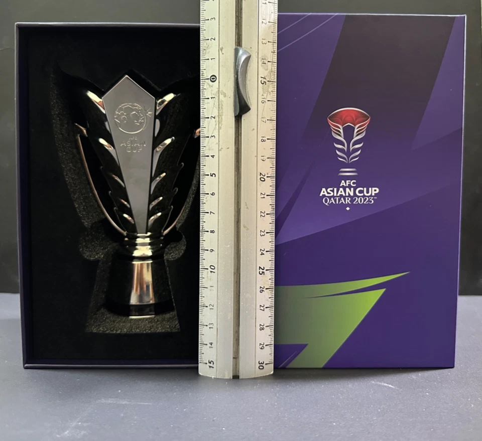 AFC COPA ASIÁTICA QATAR 2023 Trofeo Réplica 150mm - Producto Licencia Oficial Foto 3 de 4
