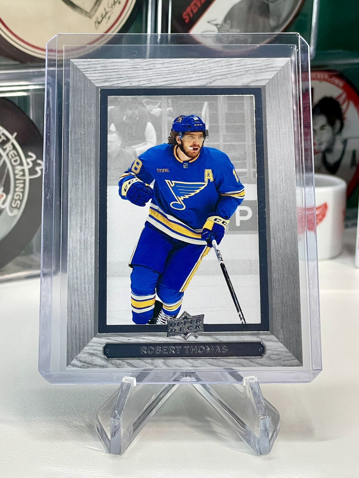 2023-24 Upper Deck Extended Series - 2003-04 Beehive #BH-28 Robert Thomas