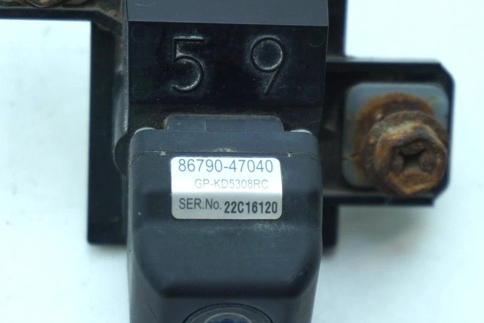 TOYOTA PRIUS 2010-2015 PUERTA TRASERA MALETERO INTERRUPTOR DE LIBERACIÓN ABIERTO Y JUEGO DE CÁMARA OEM Foto 2 de 4