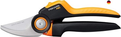Fiskars Bypass-Gartenschere M X-series PowerGear P921 20,1 cm Schwarz/Orange